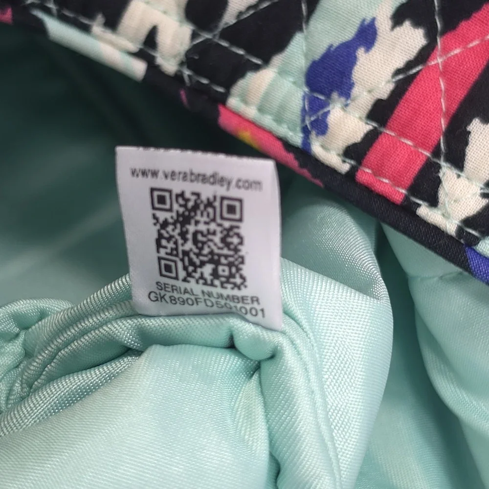 Vera Bradley Pueblo Aztec Ikat Turquoise Quilted Cotton Toggle Villager Tote Bag